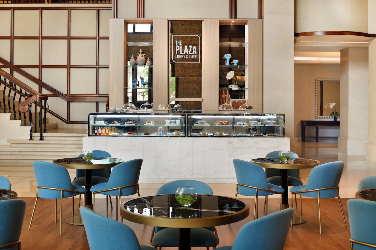 رستوران هتل کراون پلازا جمیرا